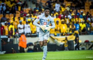 Akpeyi Signs New Deal with Kaizer Chief
