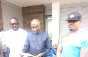 FC Nilayo Pay Condolence Visit To Remo Stars Over Death Of Kazeem Tiamiyu