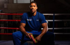 Anthony Joshua shows gratitude to workers during the COVID-19 crisis