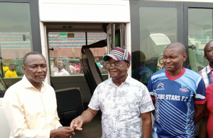 GOV SAMUEL ORTOM LIFT UP LOBI STARS SPIRIT AHEAD OF KANO PILLARS GAME.. PRESENT A BRAND NEW BUS AND CASH SUPPORT OF 10 MILLION NAIRA TO THE TEAM