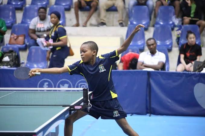 Table discount tennis today