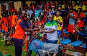 Naija Ratels Boss Gives Young Player N2.5m Scholarship, Buys Vehicle For Coach As Team Prepare For New Season