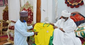 Chairman Kwara FA, Alhaja Segilola Alaya And Others Pays The Emir Of Ilorin A Visit