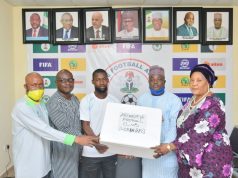 Players And Management Team Of Aromokeye FC Donates Medical Items To Kwara State Football Association