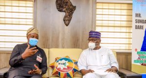 Kwara Governor Visits Sports Minister, Immortalizes Rashidi Yekini