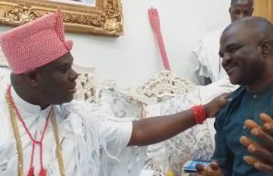 Ooni Of Ife Pronounce Obesere, Chairman Board Of Trustee Buruj Sports Academy As “Ajomisanra Of The Source