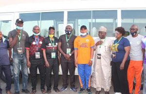 Aminu Tambuwal Donates 32 Seater Coastal Bus To Handball Federation of Nigeria