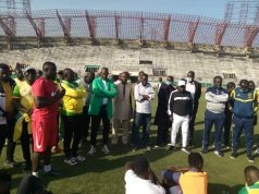 Governor Simon Lalong Pays Surprise Visit To Plateau United Training Ground Ahead Of CAF Champions League Match