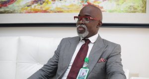 FIFA Council candidate, Pinnick, picks up Special Recognition Award on Saturday