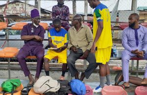 Smart City Players Get Cash Bonuses, Bags Of Rice For Christmas Celebrations