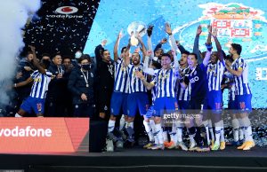 Zaidu Sanusi Wins First Career Silverware With FC Porto