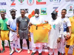 Abdulrazaq Unveils New Jerseys For Kwara United