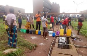 EDO 2020: Athletes Struggle For Water In Benin City