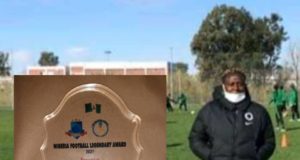 Super Falcons Media Officer, Oluchi Tobe-Chukwu Receives Award For Legendary Service