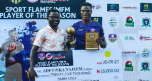 NPFL: Rock Solid Defender Adeyinka Najeem Celebrates Player Of The Season Award With Teammates