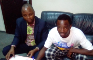 Chiche Okpala joins Les Buffles for a two year deal