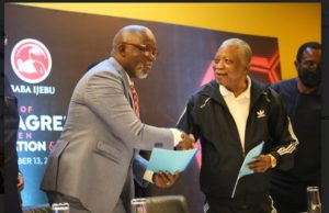 Pinnick Pours Encomiums On Chief Adebutu As NFF, Baba Ijebu Seal Partnership