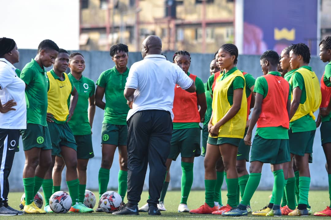 Photo of Costa Rica 2022: Falconets llegan a Douala para pelear con leonas en Camerún