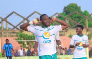 Chiche Brace Gift Buffles Four Straight Win