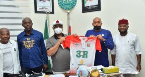 NPFL: Gov Uzodinma Unveils Heartland Jersey, Assures Heartland Of Governments’ Support
