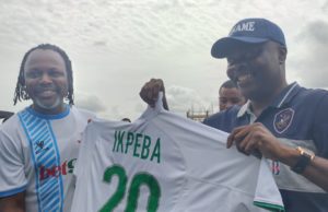 Victor Ikpeba Presents Bet9ja CEO Hon. Kunle Soname His Jersey of 20years Old To Honour His Birthday