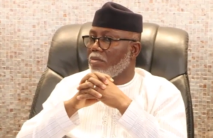 NPFL 2021/22 : Aiyedatiwa Meets Stakeholders To Scale Up Support For Team