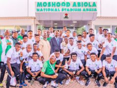 Sunday Dare Hosts Victorious Flying Eagles Team in Abuja …Charges Team To Work Towards Conquering Africa