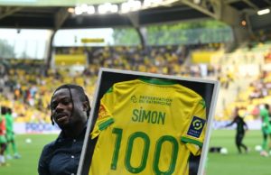 MILESTONE: Moses Simon Celebrates Reaching A Century Of Appearance For Nantes