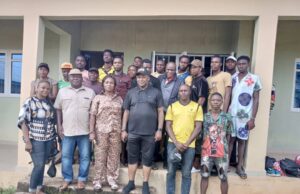 Iloenyosi Lifts Morale Of Anambra Contingent For South East Zonal Elimination in Owerri, Charges Them To Be Good Ambassadors As He Gave Them Financial Support