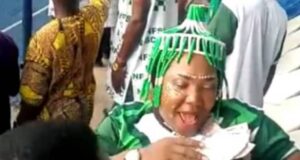 U-23 Victory: FFCN Boss, Ogunfuwa Congratulates NFF, Sports Ministry As Members Sprayed Her Cash … Thanking Squadron For Their Support