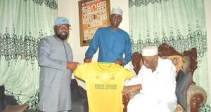 Oliola of Anegbette Clan received Beach Soccer Family in Anegbette Community of Edo State