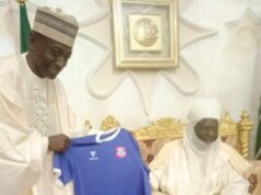 Emir Of Minna Showers Royal Blessings On Bala, As Tornadoes Coach Gets Fan Award