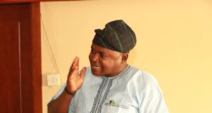 NPFL 2022/23 : Commissioner For Sports Set The Mission For Sunshine Stars Ahead Of New NPFL Season, Ologunloluwa Warns Against Anti Club Activities