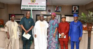 Federal Government Receives Committee Report On NSF Medal Table