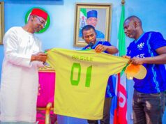 Governor Sule Hosts Akwanga All Stars, Ex-professional