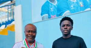 Ebenezer Akinsanmiro In Remo Stars To Say Thank You