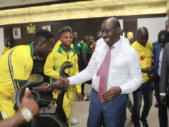 CAF CC: Governor Obaseki Rewards Victorious Bendel Insurance As Edo Supporters Give Team Rousing Welcome