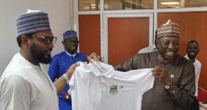 Nigeria National League (NNL) Explores Collaborative Initiatives with Energy Commission of Nigeria (ECN) for Youth Empowerment Through Football
