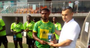 Lagos Supremacy Cup: Dosu Coach, Kayode Agboola Receives Excellence, Distinction Awards After 1-1 Draw Against Ikorodu City