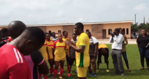 Philip Shaibu Train With Edo Queens… Boost Team With 1 Million