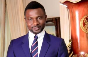 “He Deserves It”- Julius Aghahowa Commends Victor Osimhen’s CAF Player Of The Year Win