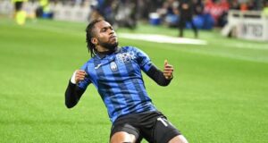 PSG Eyes Ademola Lookman as Gonçalo Ramos’ Replacement Amid Injury Crisis