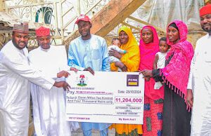 Kano State Government Post Humously Rewards Salisu ‘ Mai Gida” Yaro For Commitment To Kano Pillars FC During Life Serve