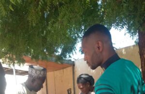 El-Kanemi Warriors FC Players Connect With Needy Community With Kindness