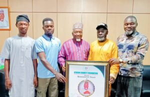 Dr. Ibrahim Adamu Alhassan Receives Prestigious Humanitarian Award From Otusha Charity Foundation