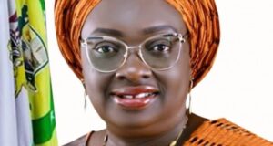 Ogun Deputy Governor Escapes Attack by Protesting Students in Abeokuta