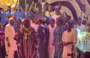 Breaking News: Obesere Fulfills Multi-Million Naira Land Promise To All Band Members, Gifts House To Sharafa Salawudeen At 60th Birthday Celebration