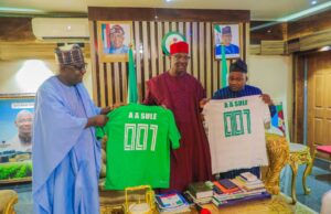 Nasarawa United Visits Governor Sule, Presents Jersey in Sallah Celebration