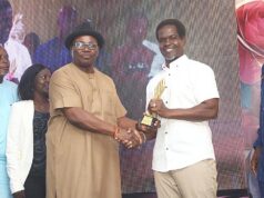 LSFA Boss Gafar Liameed Receives Sportsville Award