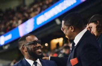 Jay-Jay Okocha Returns to Parc des Princes as PSG Defeats Arsenal to Reach Champions League Final